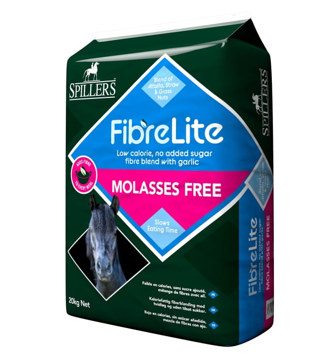 Sieczka Spillers Fibre Lite Molasses Free 20kg - Cavalo